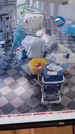 Герои в белых халатах: камчатские хирурги завершили операцию, пока здание тряслось