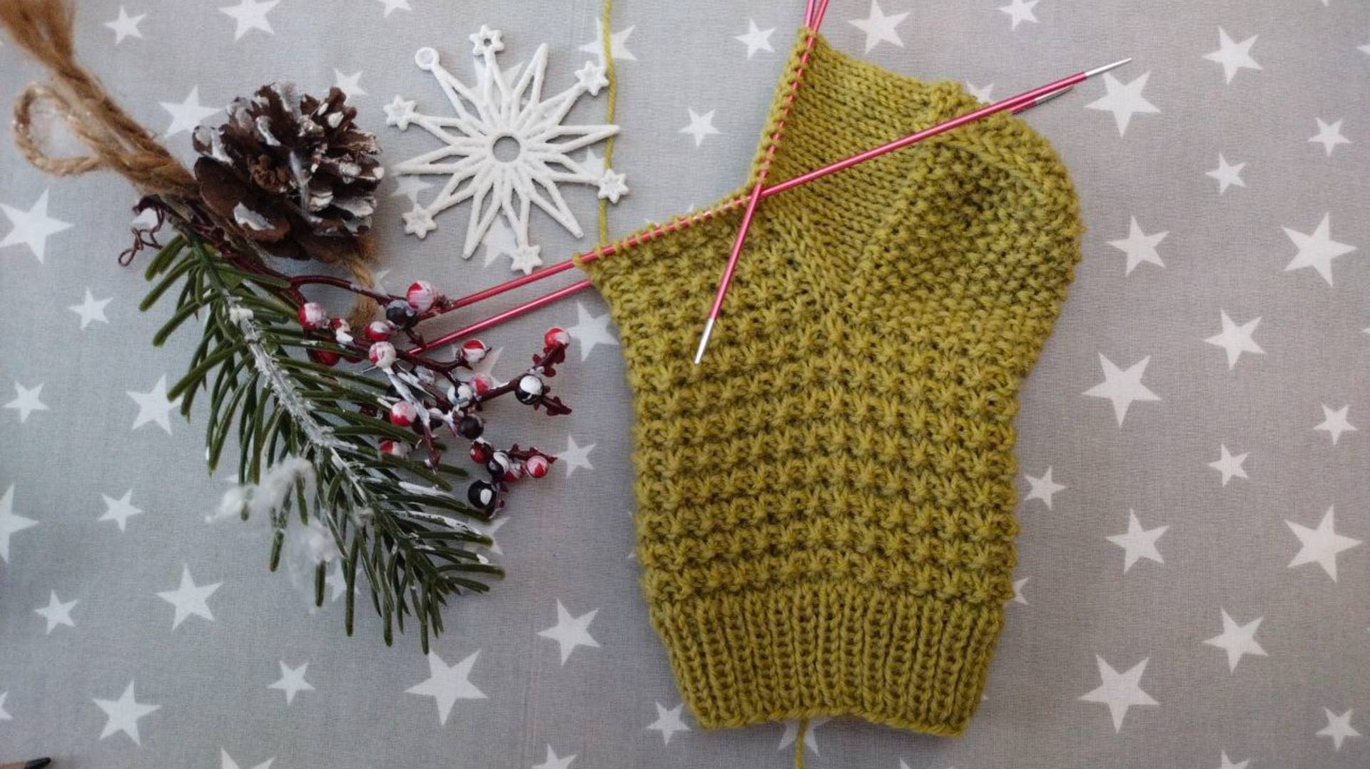 Узор "Льдинка" для Новогодних носочков / если любите плотные, теплые носочки / схема узора. смотреть онлайн