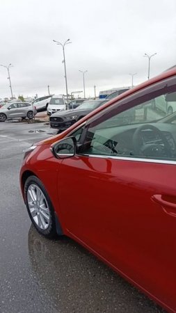 Kia Ceed 1,6 л. Бензин АКПП  (129 л.с.) 2014