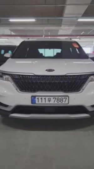 Как происходит осмотр автомобиля Kia Carnival в Южной Корее