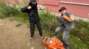 Битва Лео с гипер бандитом!!! Лео сражается с гипер бандитом !!!! 4 серия!!!!