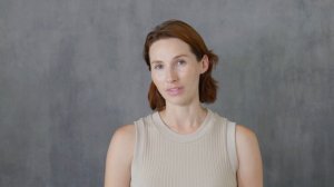 Визитку актрисы Ульяны Перетолчиной. 2025