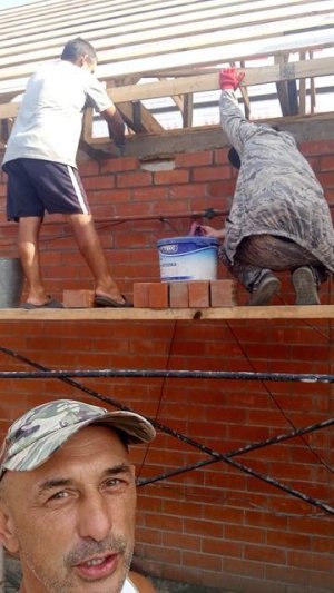 Кирпичный апокалипсис: строй или умри.
