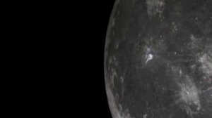 Сейчас многие люди по всему миру наблюдают за Луной