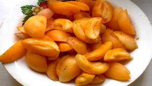 Быстрый пирог с абрикосами