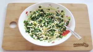 Греческая улитка с сыром и шпинатом