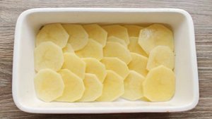 Гратен с беконом