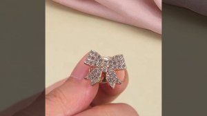 Брошь бант с фианитами