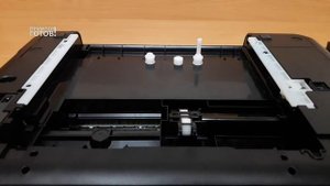Принтер Canon Pixma не захватывает бумагу. Как заменить ролики подачи.