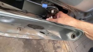 ремонт разборка стеклоподъемников Volkswagen passat B5 часть 3