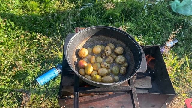 С палатками 2025 смотреть онлайн