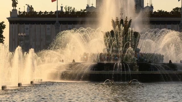 4K-видео на зум-камеру HUAWEI Pura 80 Pro смотреть онлайн