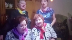Песня: "Старый клен"...