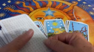 Таро расклад. Что спешит в вашу жизнь👍🤗❤️