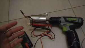 Ветрогенератор своими руками из шагового двигателя. Подскажите как стабилизировать напряжение!?