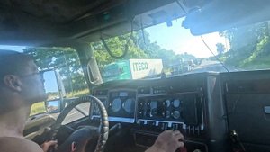 Кенворт - Т660. Добрался до Кирова. Выгрузился.