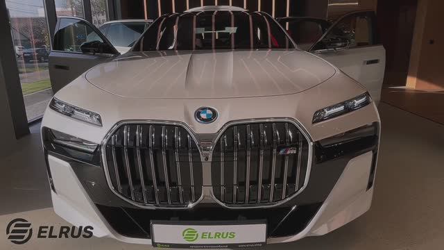 BMW i7 M70 Белая смотреть онлайн
