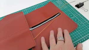 Изделия из натуральной кожи ручной работы.