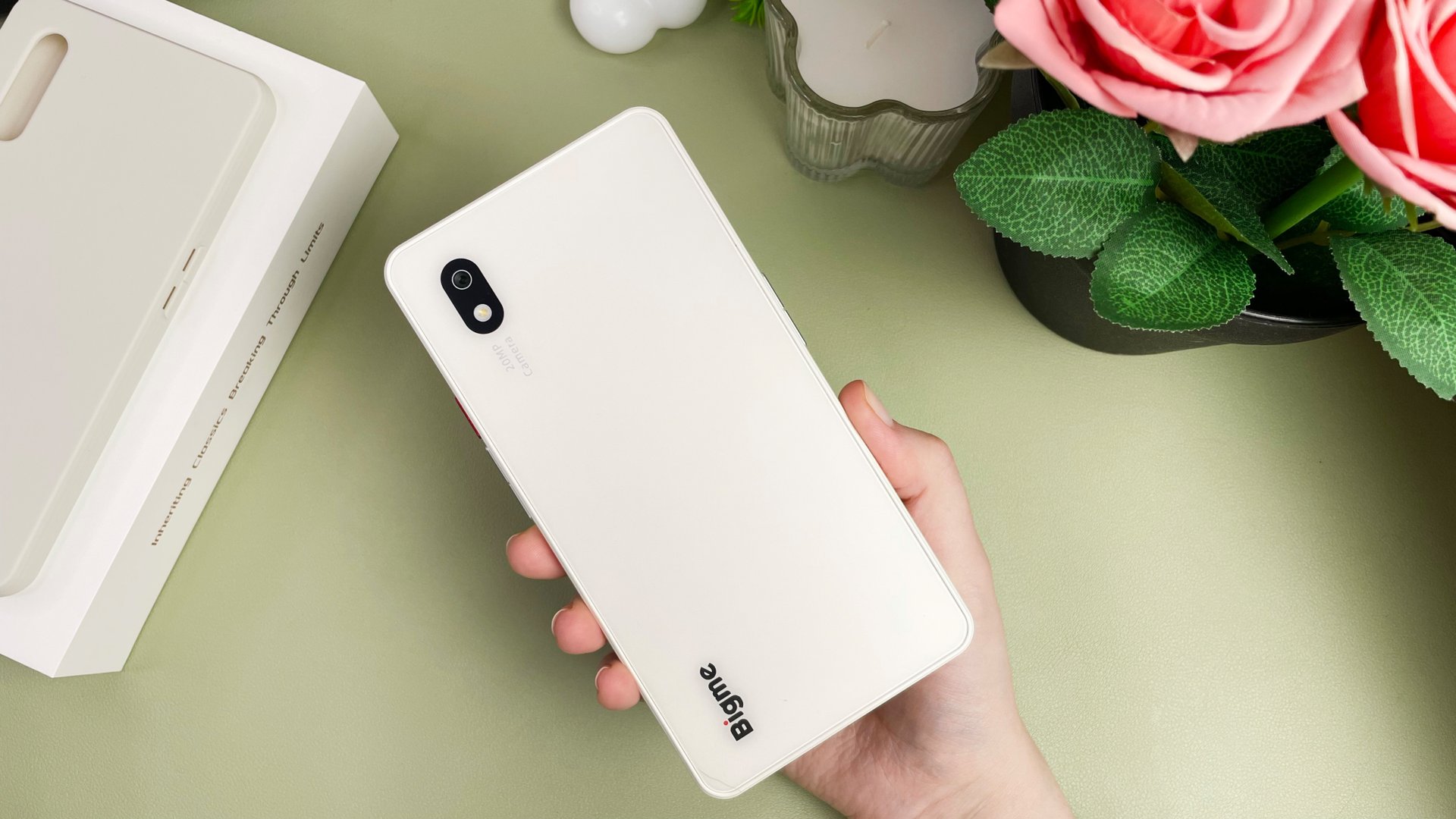 КНИЖКА-СМАРТФОН Bigme Hibreak Pro смотреть онлайн