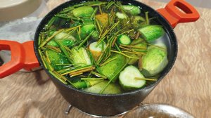 Как   сделать огурцы малосольными?