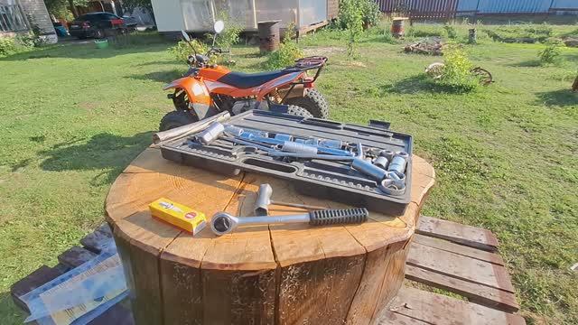 Замена свечи зажигания JAM 100. смотреть онлайн