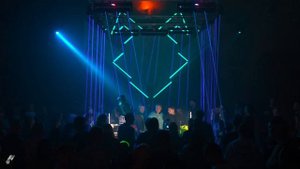 Перезалив (полный сет)
W.D.L & NOBE, Govor @ 5 Years Bassmatic Records (Gazgolder Club) Indie Dance