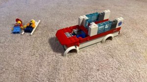 Скорая машина из LEGO CITY 60204