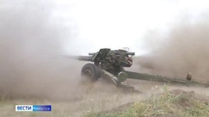 Двадцатилетний участник СВО оттачивает навыки стрельбы на полигоне