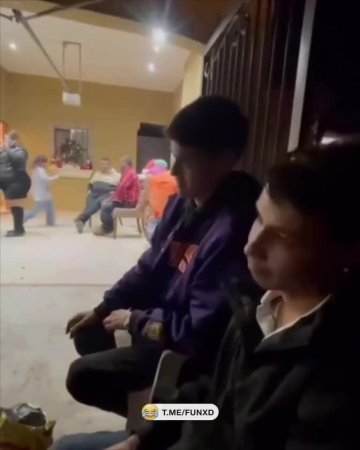 Поддержка друзей всегда важна😄