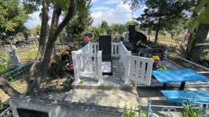 Ограда на кладбище