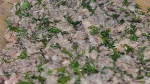 Быстрый пирог с консервированной рыбой