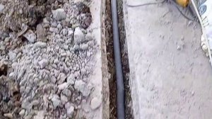 КАК УСТАНОВИТЬ СИСТЕМУ В КЕССОНЕ И ПРОВЕСТИ ДРЕНАЖНУЮ ТРУБУ НА ДРУГУЮ СТОРОНУ ДОМА?