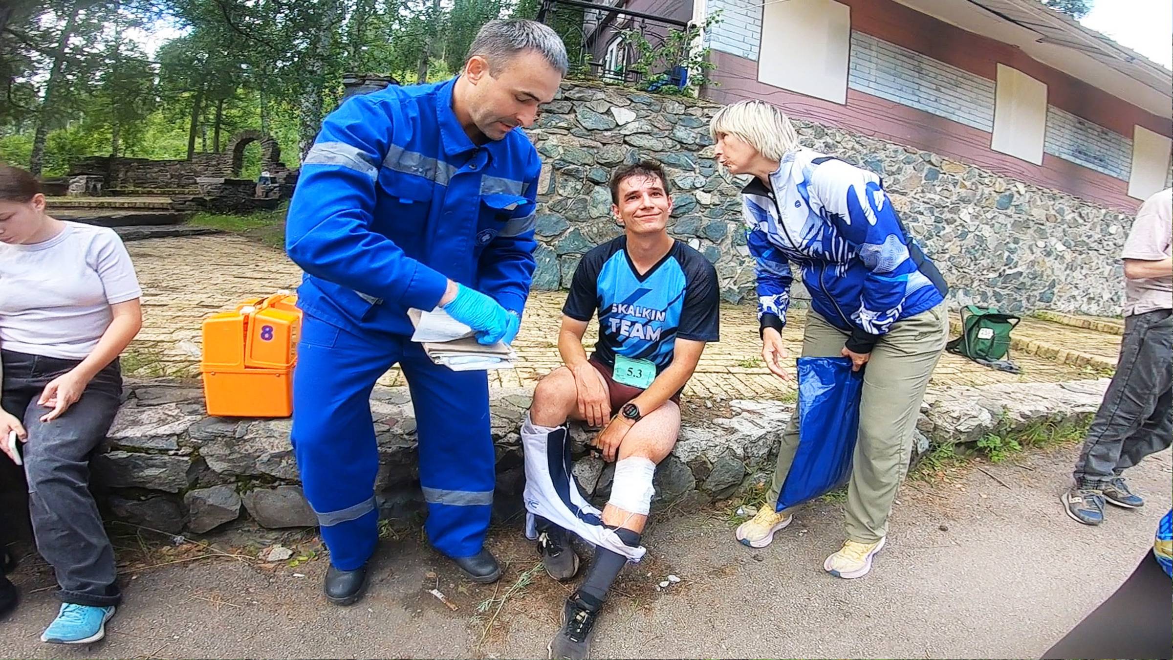 Эстафета на ПФО в Новоабзаково рассек коленку 2 место в эстафетке Headcam orienteering 84