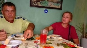 Жизнь в деревне. Вчера только кудахтала