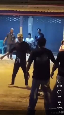 А он всё ровно хорош.