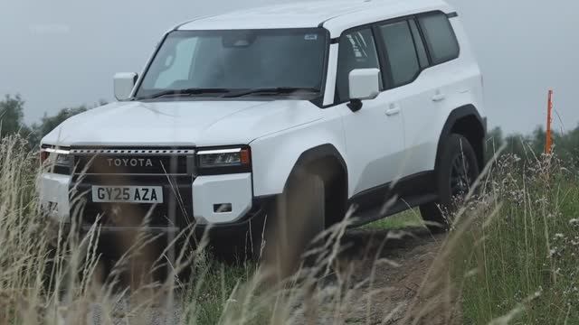 Land Cruiser Commercial - Off-Road Test