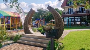 Кабардинка, красивое село, даже Эйфелева башня имеется 😁