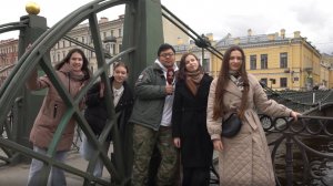 Между прочим Цветные мосты