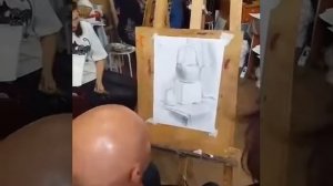 Обучение рисованию на уроке в школе Арт-Идея