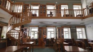 9489838-uhd_3840_2160_25fps