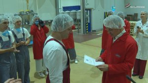 Депутат Госдумы Александр Коган побывал в цехах завода «Аграна Фрут»