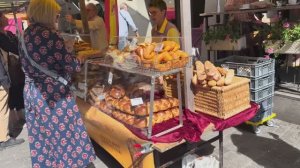 Утренняя прогулка по рынку в Берне. Швейцария