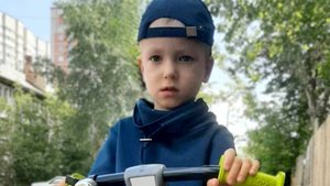 На Пятом канале акция «День добрых дел» для маленького Дениса