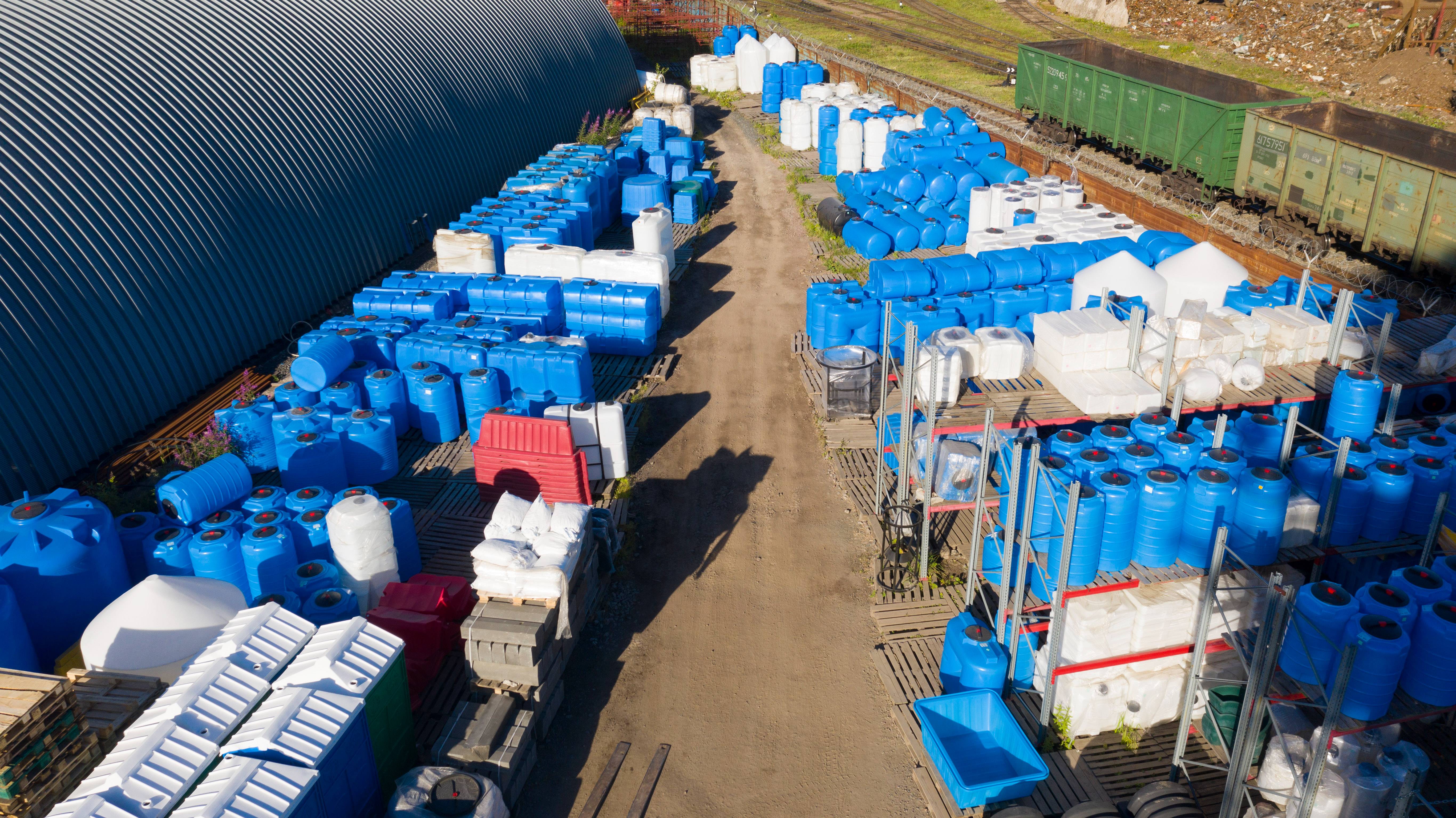 Пластиковые баки Акватек в Челябинске (от 200 до 10 000 литров) seller74.ru  +7 (351) 223-90-05 смотреть онлайн