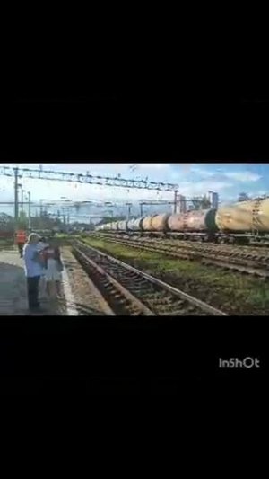 Прикол из рубрики "смотреть до конца": разговор по громкой связи на жд вокзале Хабаровска. Наташа и