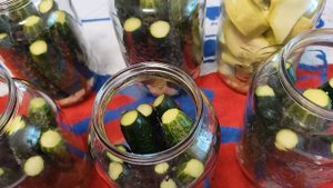 МАРИНОВАННЫЕ ОГУРЧИКИ