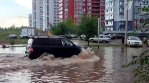 Мощные ливни обрушились сразу на несколько российских регионов