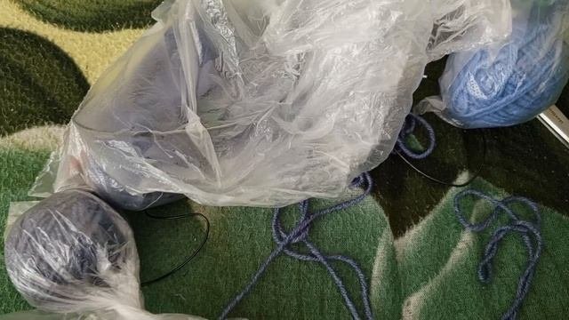 Вязовлог дубль два  похоже неделя будет носочная квартирный вопрос ❔ мысли не дают покоя