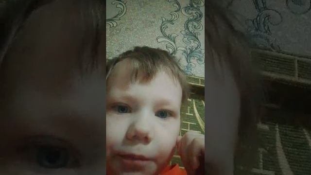 кушаю шоколадку