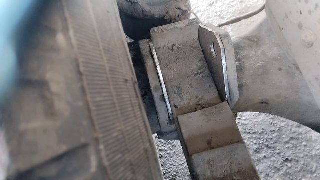 Что делать если гуляют мосты на Камазе?